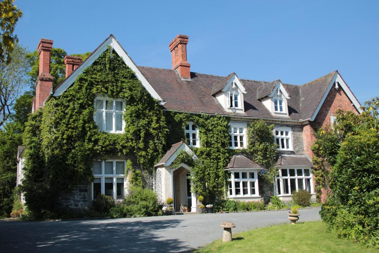 Milebrook House Bed & Breakfast Knighton  Exterior photo