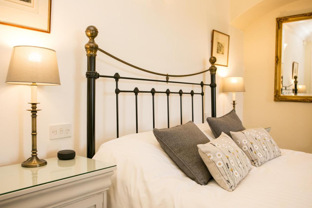Milebrook House Bed & Breakfast Knighton  Exterior photo